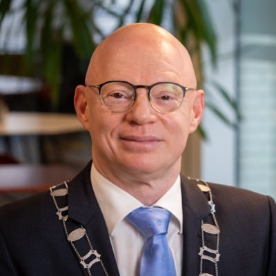 Profile Picture of Gilbert Isabella (@GilbertIsabella) on Twitter