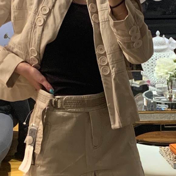 Profile Picture of Miranda Burr (@vntagemedusa) on Poshmark