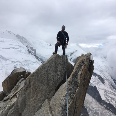 Profile Picture of Leslie John Binns (@BinnsLeslie) on Twitter