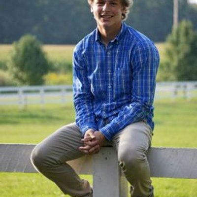 Profile Picture of Josh Abel (@UnAbel0215) on Twitter