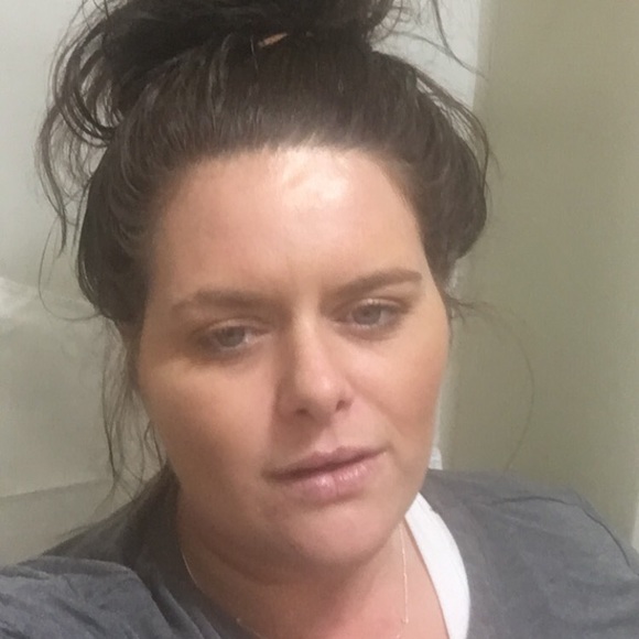 Profile Picture of Tori Fisher (@tbfish36) on Poshmark