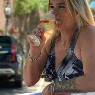 Profile Picture of Jennifer Enright (@jenniferenright) on Instagram