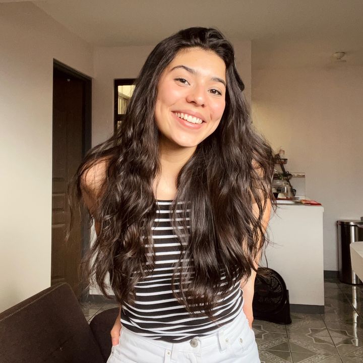 Daniela Quesada - Tiktok Profile Picture of Daniela Quesada (@quezu21) on Tiktok