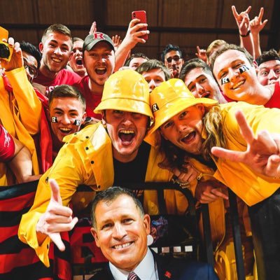 Profile Picture of Mike Yard (@mikeyard19) on Twitter