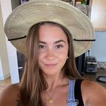 Profile Picture of Megan Wenclewicz (@meganmichelle16) on Instagram