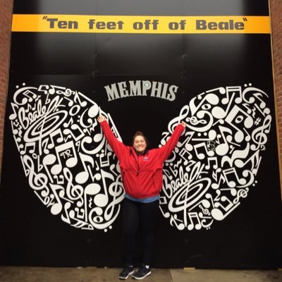 Profile Picture of Leah M Solomon (@@maxine_leah) on Twitter