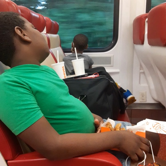 Profile Picture of Anne Andall (@qnneqndall) on Poshmark