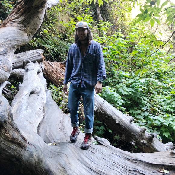 Profile Picture of Eric Johnsey (@johnseyeric) on Poshmark