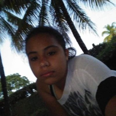 Profile Photo of Helen Acuña (@HelenAcua11) on Twitter