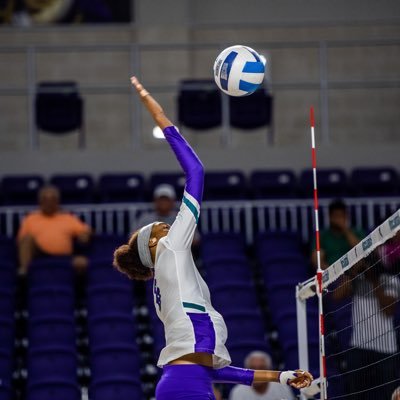 Profile Picture of Raquel Cummings (@KenRac) on Twitter