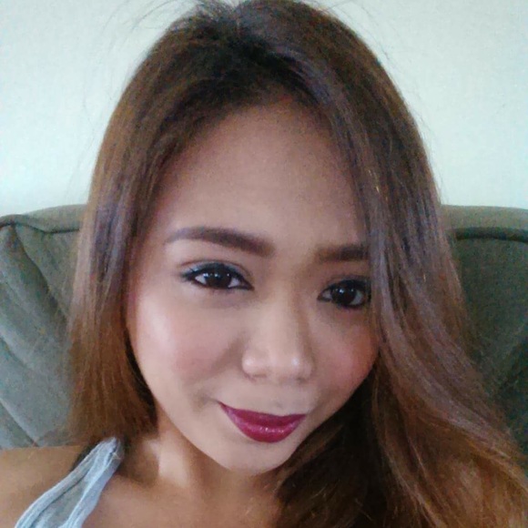 Erdalyn Beckwith - Poshmark Profile Picture of Erdalyn Beckwith (@erdalyn) on Poshmark