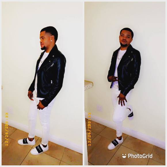 Profile Picture of Oraine Flemmings (@brianlevy2010) on Poshmark