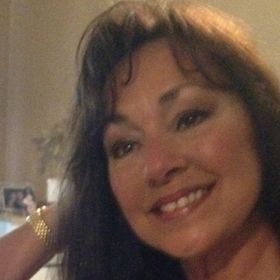 Profile Picture of Kathleen Alltop Ray (@simpleangelk) on Pinterest