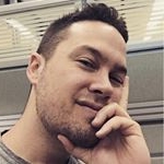 Profile Picture of Jonathan Rioux (@luckyjohnz) on Instagram