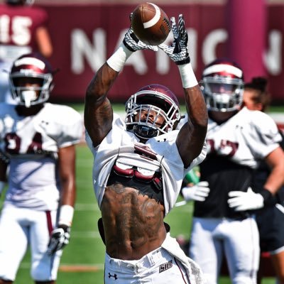 Profile Picture of Darrell James (@BEGR8_8) on Twitter