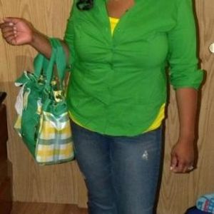 Profile Picture of Andrea Nevil (@dnalove3) on Myspace