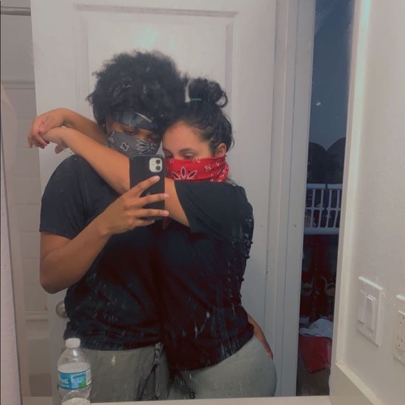 Profile Picture of Kristianna Rosado (@klrosado11) on Poshmark