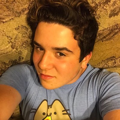 Profile Picture of Garrett Knox (@_Young_America_) on Twitter