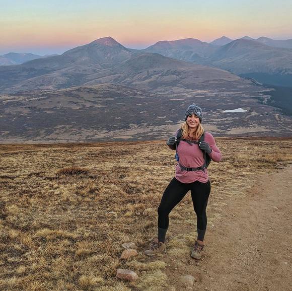 Profile Picture of Arielle Kern (@ariellek12) on Poshmark