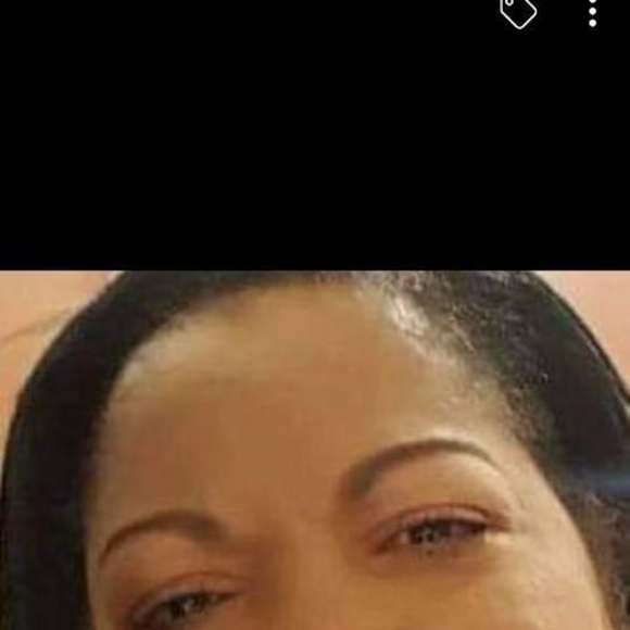 Paula Thierry - Poshmark Profile Picture of Paula Thierry (@thierrypaula13) on Poshmark