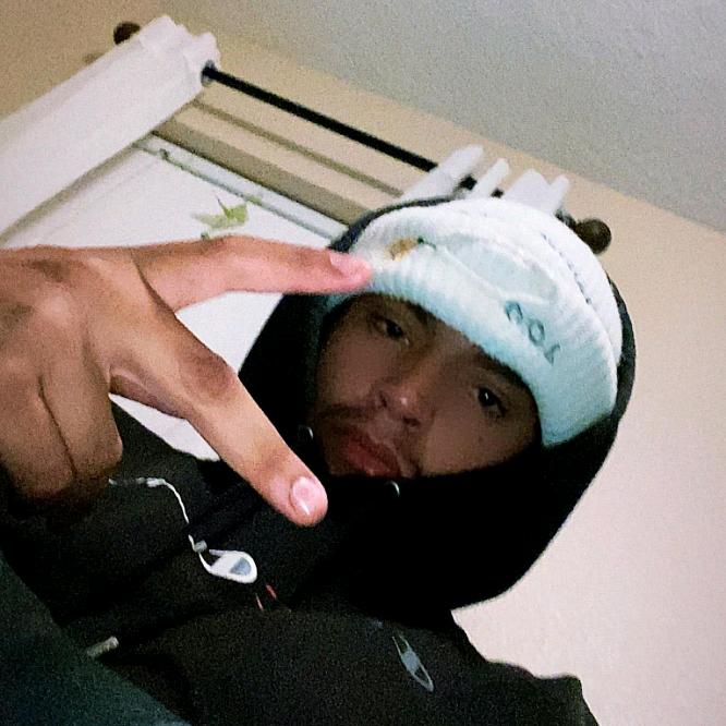 Profile Picture of James Aragon (@@yvng_james3) on Tiktok