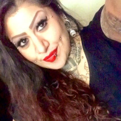 Profile Picture of Crystal Ybarra-Witt #Poet (@HoodMadeProphet) on Twitter