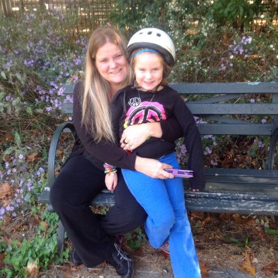Profile Picture of Cheryl Correll (@cheryl5303) on Twitter