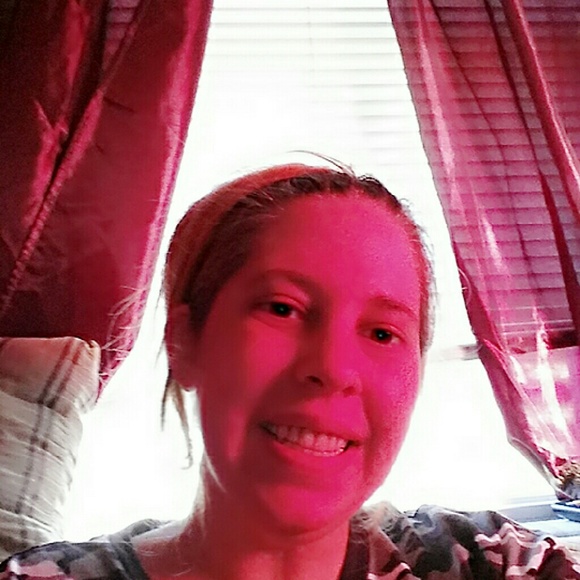 Profile Picture of Wendy Cotter (@kcchiefs39) on Poshmark