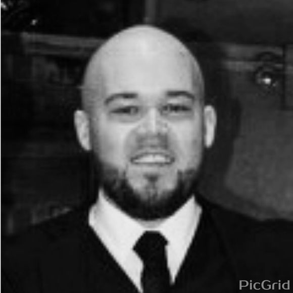 Profile Picture of Benjamin Rodriguez (@catered_comfort) on Poshmark