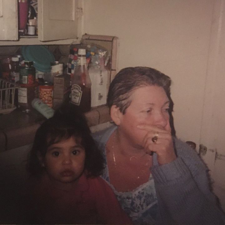 Profile Picture of 𝖻𝗋𝖾𝗇𝖽𝖺 (@brendastakis) on Tiktok