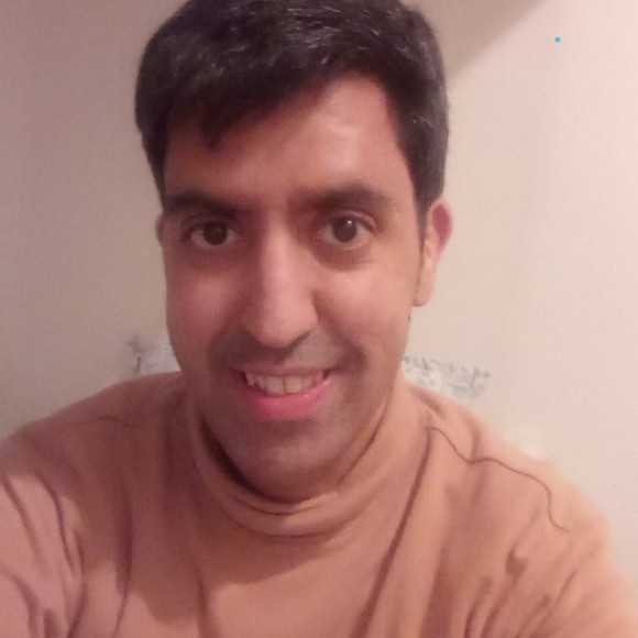 Profile Picture of Fernando Leon (@notfronhere) on Poshmark