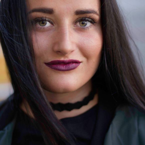 Profile Picture of Kennedy Richards (@kennedynoel) on Poshmark