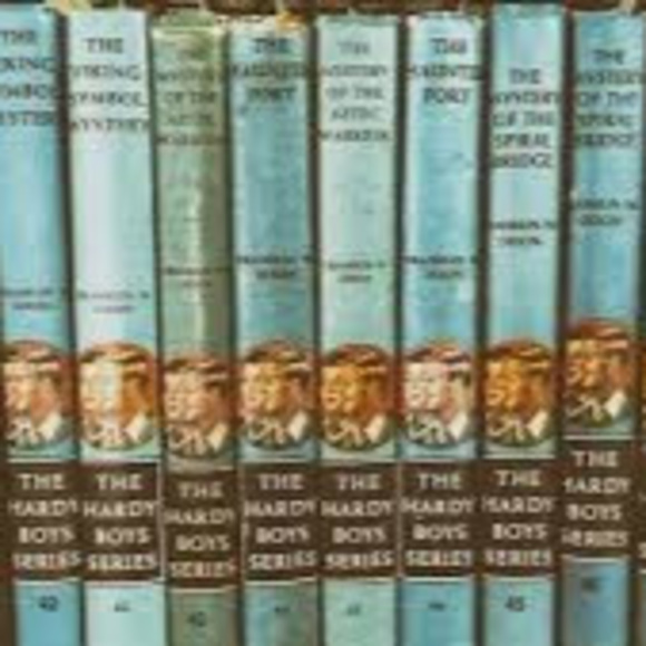 Profile Picture of Sharon Mcalevy (@sharonmcalevy) on Poshmark