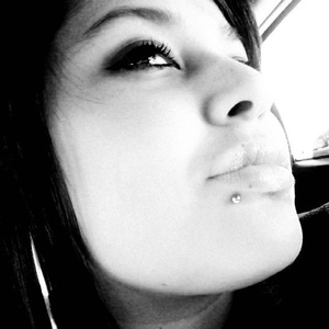 Profile Picture of Erica Vazquez (@mizeavazquez) on Myspace