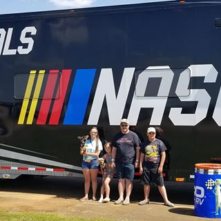 Sierra Moorhead - Facebook Profile Picture of Sierra Moorhead (@sierra.moorhead) on Facebook