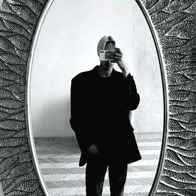 Profile Picture of Alekx Bennett (@alekxbennett) on Tiktok