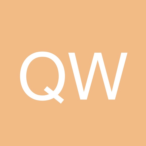 Profile Picture of Quinn Wright (@quinn1wright) on Poshmark