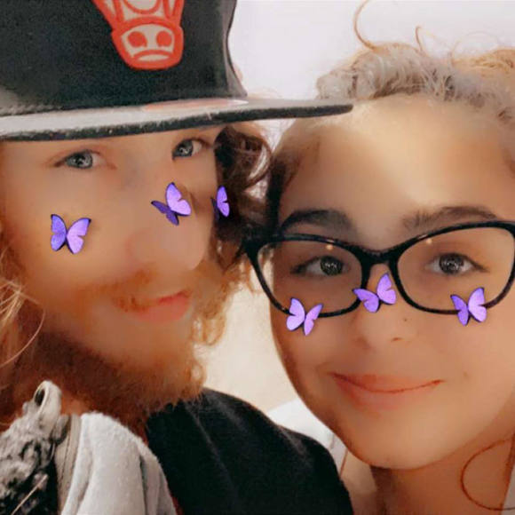 Profile Picture of Jadealeah Grundhoffer (@jadealeahg) on Poshmark