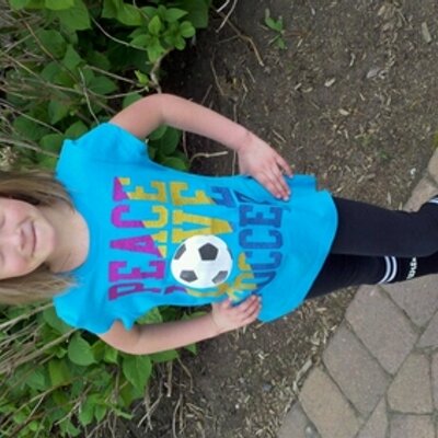 Profile Picture of Tracey Schultz (@trayfray14) on Twitter