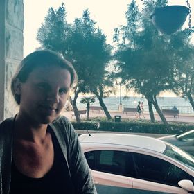 Profile Picture of Lisa Vannieuwenborgh (@lisavnb) on Pinterest