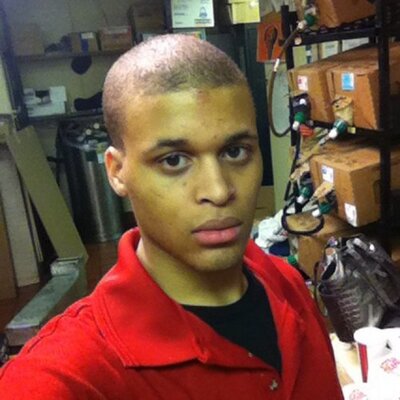 Profile Picture of Aaron Coats (@axcoats18) on Twitter