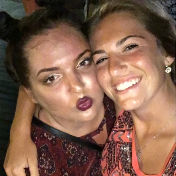 Profile Picture of Erin Przybylinski (@erin_prz) on Poshmark