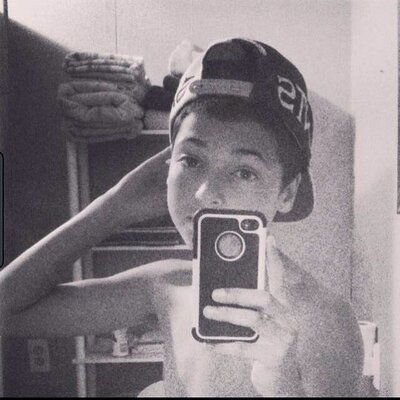 Profile Picture of Davon James (@LionnIts) on Twitter