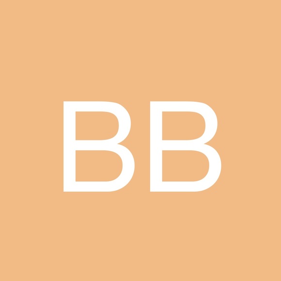 Profile Picture of Barbara Broertjes (@barb1122) on Poshmark