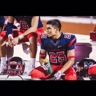 Profile Picture of Aaron Recio (@recio.aaron) on Instagram