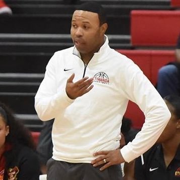 Profile Picture of Coach Stan Delus (@Coach_Delus) on Twitter