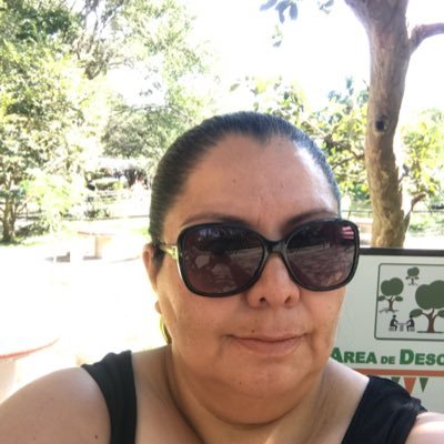 Profile Picture of Rebecca Alvarez (@040674becky1) on Twitter