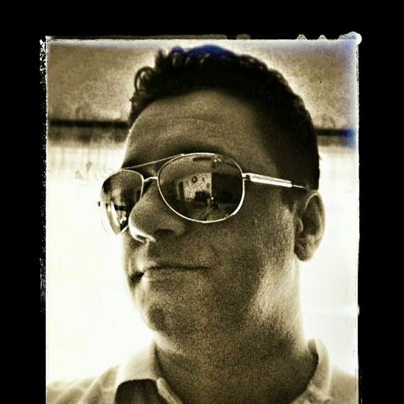 Profile Picture of Agim Fejza (@agimfejza90) on Poshmark