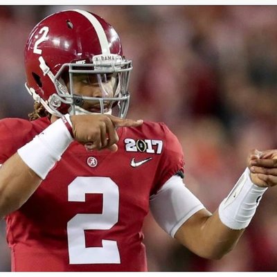 Profile Picture of Neil Malone (@NeilMalone16) on Twitter