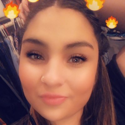 Profile Picture of Emily Aragon (@EmilyAragon18) on Twitter